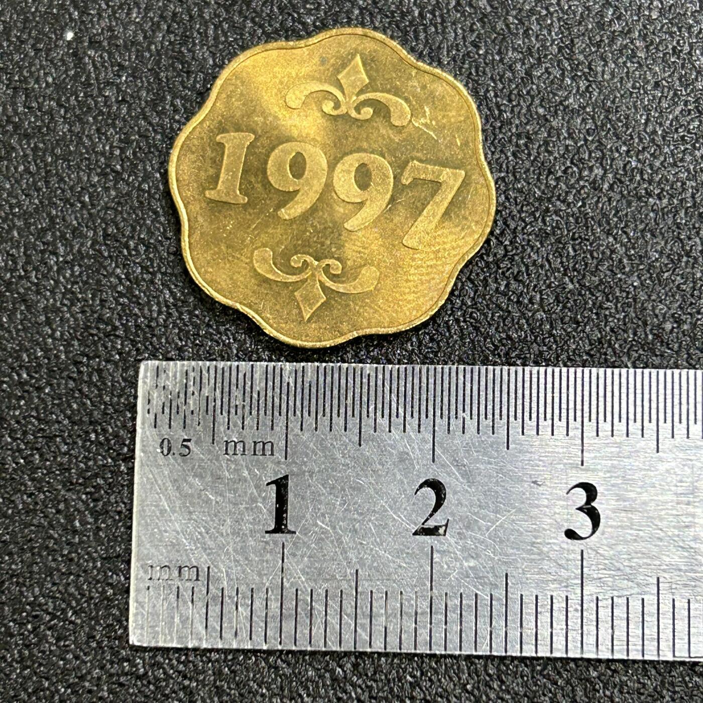 西秦中古拍卖第七十二期 日本造币局 1997年牛年生肖纪念章