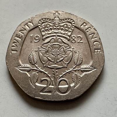 🌹外币初藏🌹🐯2026年第1场  每周二四六晚8️⃣点 接代拍 - 英国1982年20便士 全新