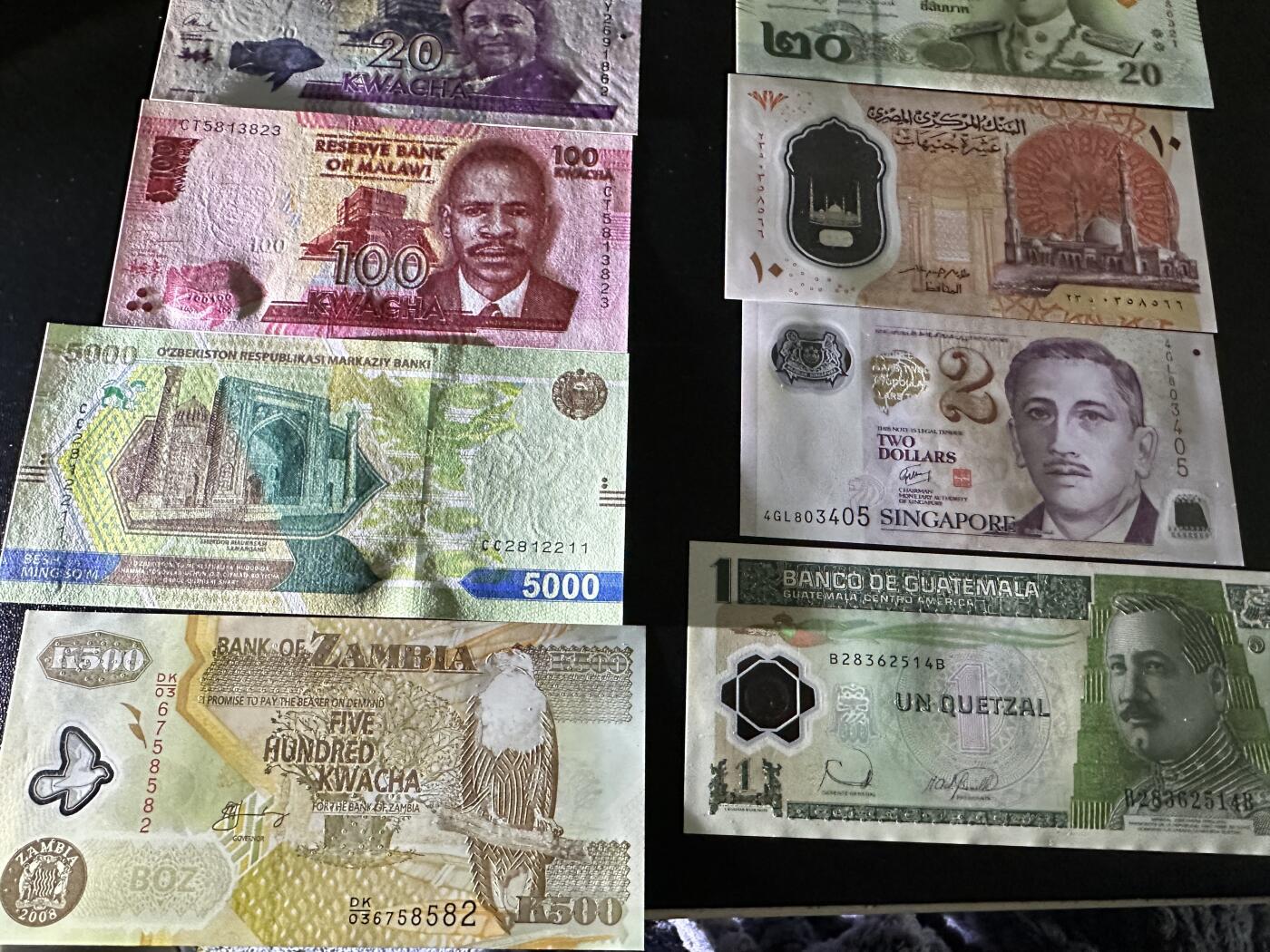 《外钞收藏家》第五百九十八期（2026年新年第一场）（本平台长期征集拍品、欢迎藏友们联系合作） 马拉维、赞比亚、澳门、泰国、新加坡等12张一起 全新