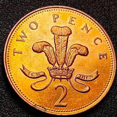 泉币菌-第158场-元旦欢乐场，开年第一场，新年快乐！（特修改截拍时间为23:30分） - 原铜光UNC 英国2便士英国 威尔士皇冠25.9mm 