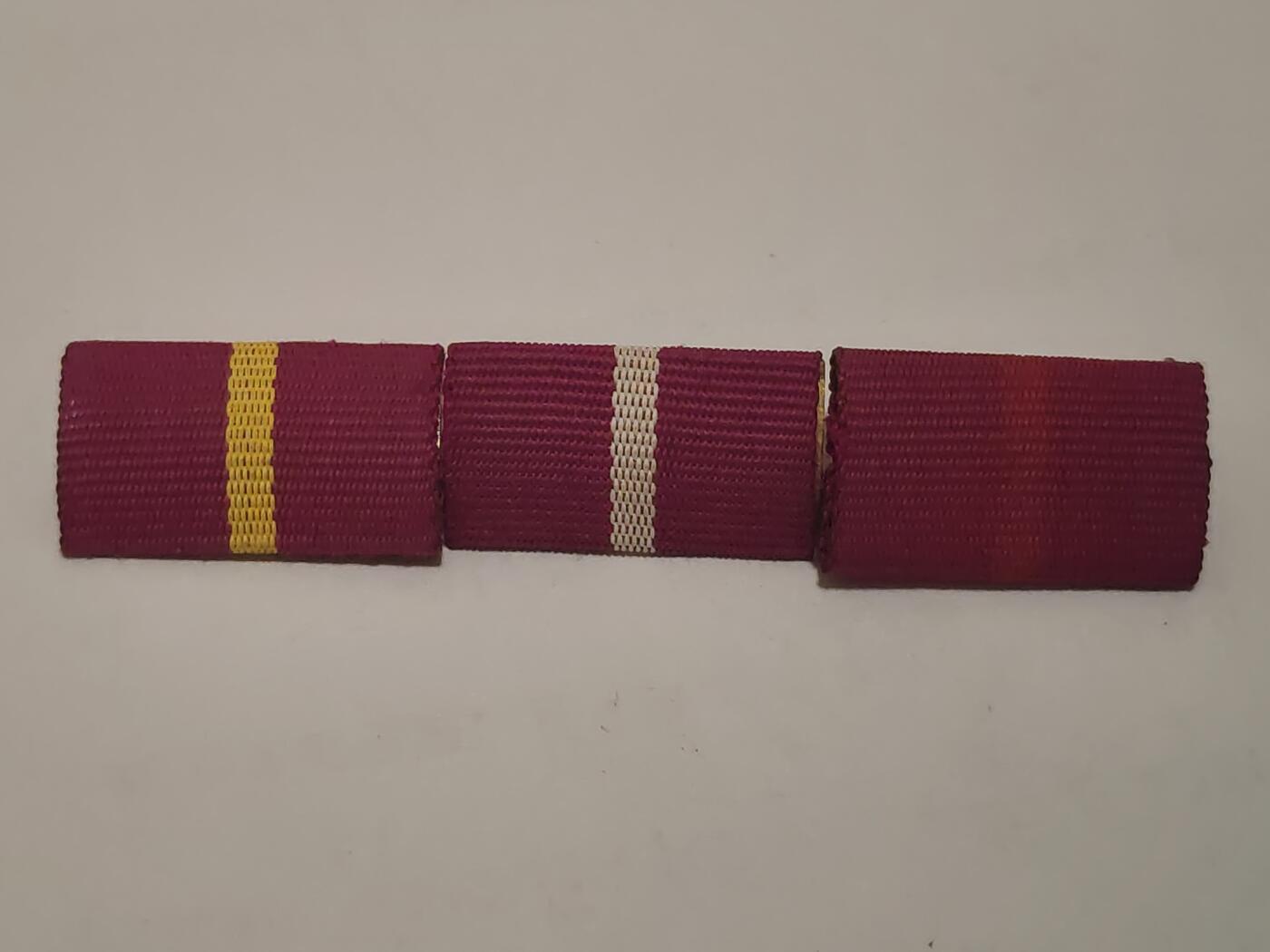 韵星假日拍卖第三十四期 -- Rimey Holidays Auction 34 民主德国金银铜级民防忠诚服务奖章章略一组