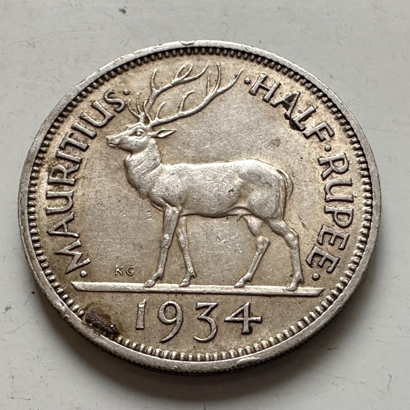 🌹外币初藏🌹🐯2026年第1场  每周二四六晚8️⃣点 接代拍 英属毛里求斯1934年1/2卢比银币 5.83克916银
