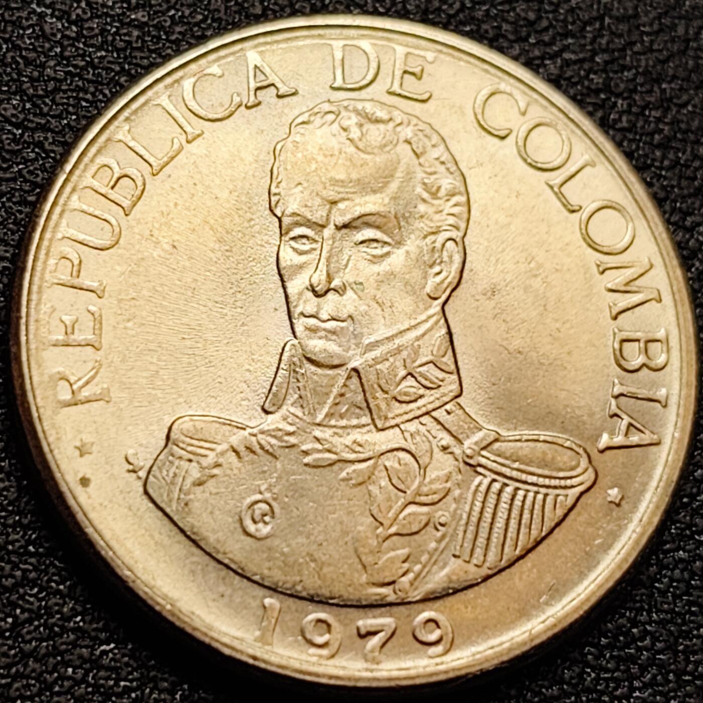 泉币菌-第158场-元旦欢乐场，开年第一场，新年快乐！（特修改截拍时间为23:30分） 。