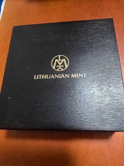 长老汇蛇年精选第九十场拍卖 - 2022纽埃大卫5元仿古高浮雕银币，2盎司999银，盒证全，500枚，立陶宛造币厂