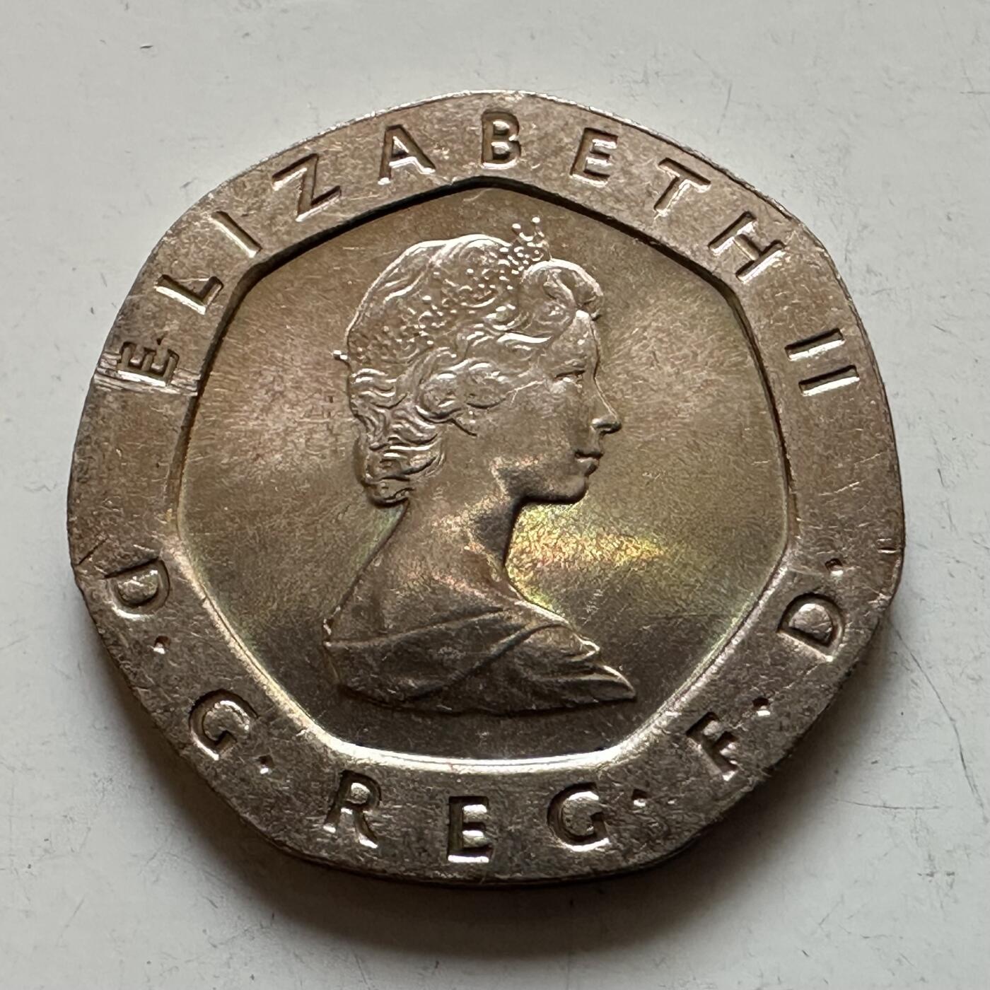 🌹外币初藏🌹🐯2026年第1场  每周二四六晚8️⃣点 接代拍 英国1984年20便士 全新