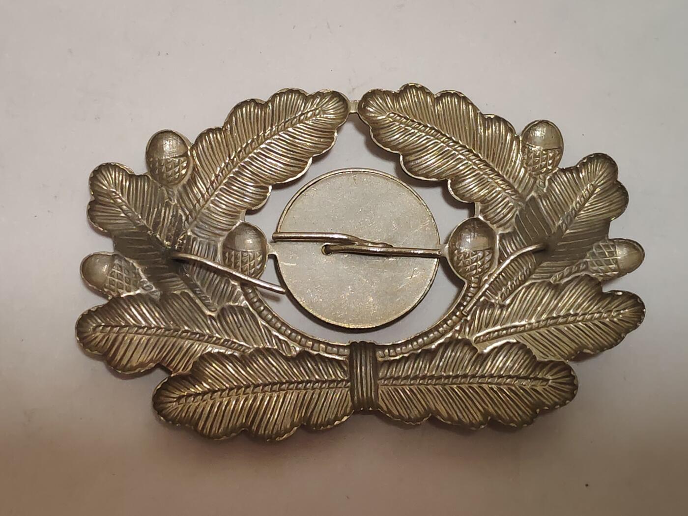 韵星假日拍卖第三十四期 -- Rimey Holidays Auction 34 民主德国军官帽徽