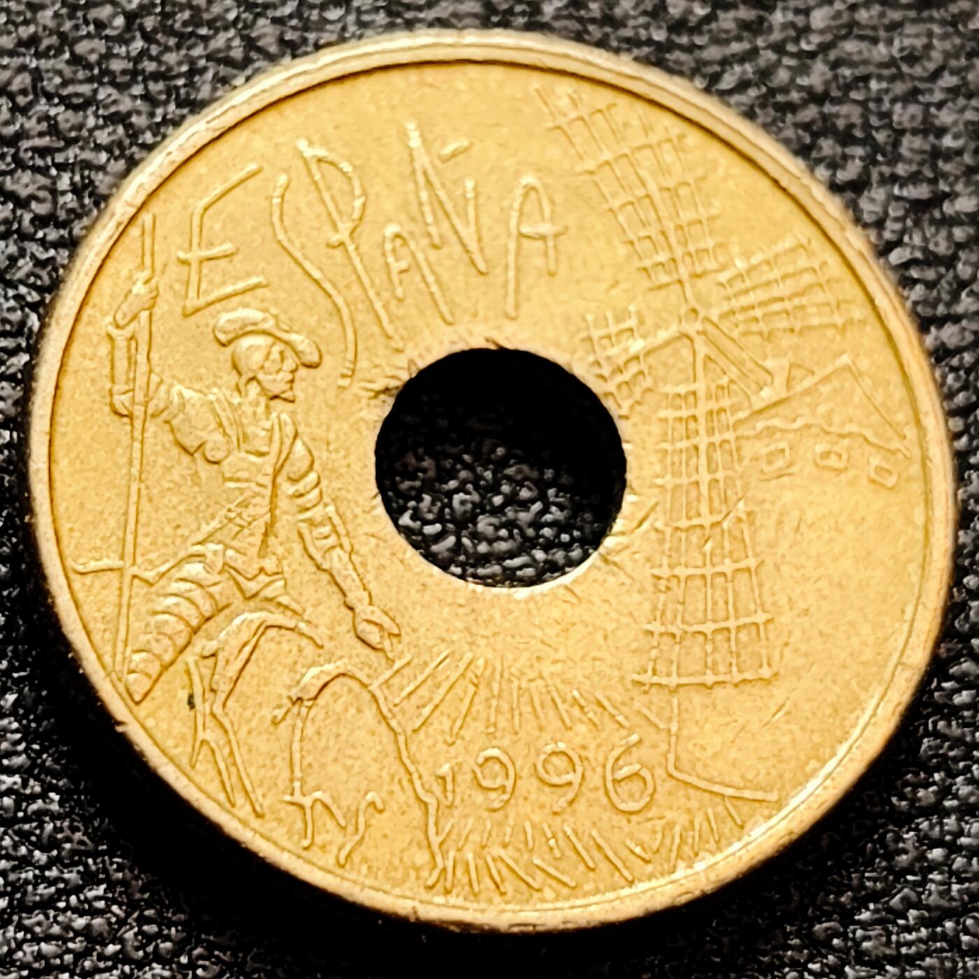 泉币菌-第158场-元旦欢乐场，开年第一场，新年快乐！（特修改截拍时间为23:30分） 。