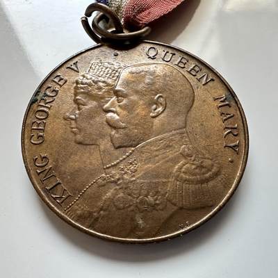 🌹外币初藏🌹🐯2026年第1场  每周二四六晚8️⃣点 接代拍 英国卡莱尔市乔治五世国王1935年银禧纪念章 32.3毫米