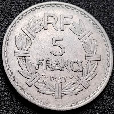 泉币菌-第158场-元旦欢乐场，开年第一场，新年快乐！（特修改截拍时间为23:30分） - 法兰西女神 法国5法郎铝币1947年 直径31mm  