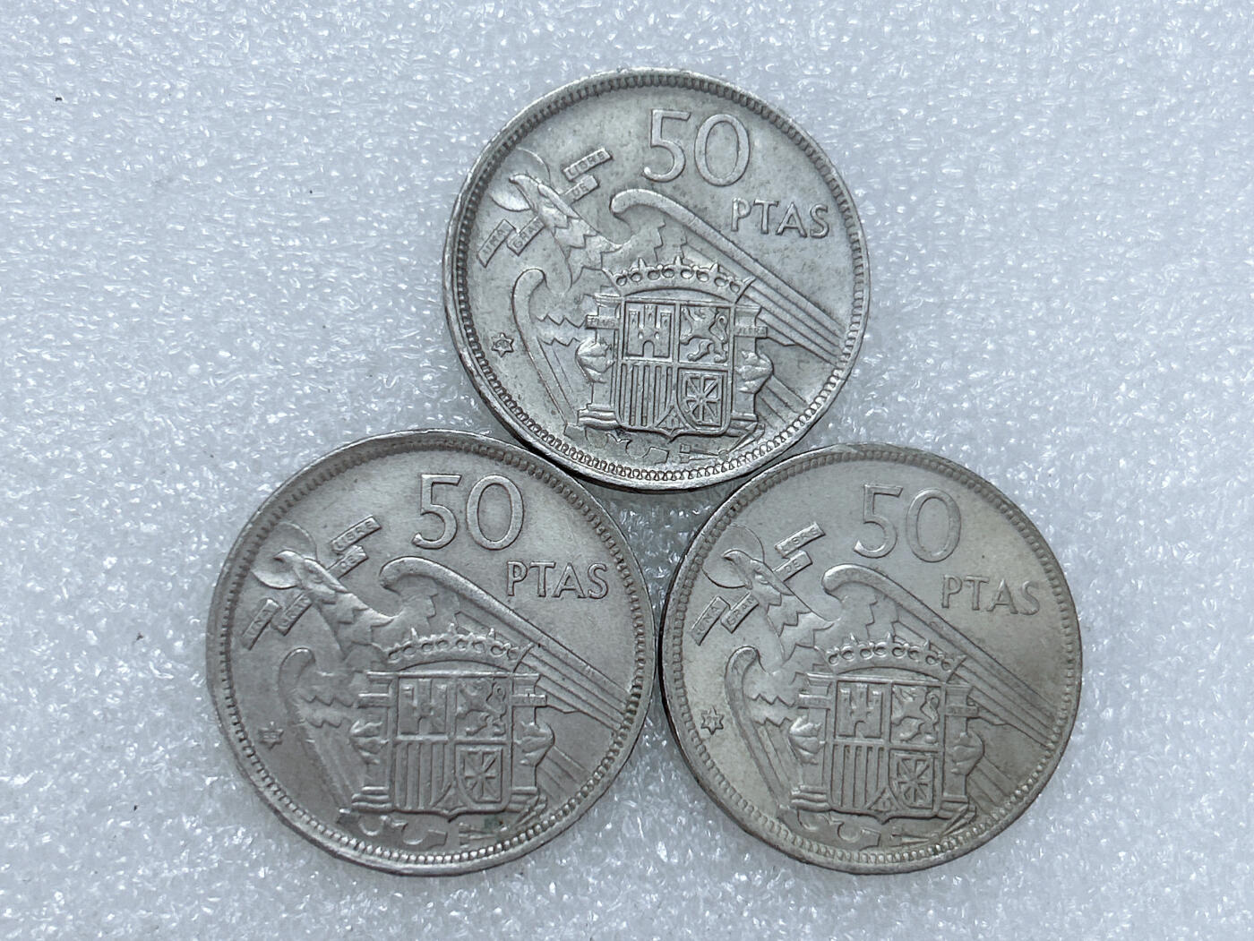 第一海外回流一元起拍收藏 散集专场  第285期 西班牙50比塞塔硬币 3枚 带光品