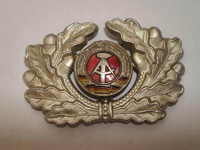 韵星假日拍卖第三十四期 -- Rimey Holidays Auction 34 - 民主德国军官帽徽