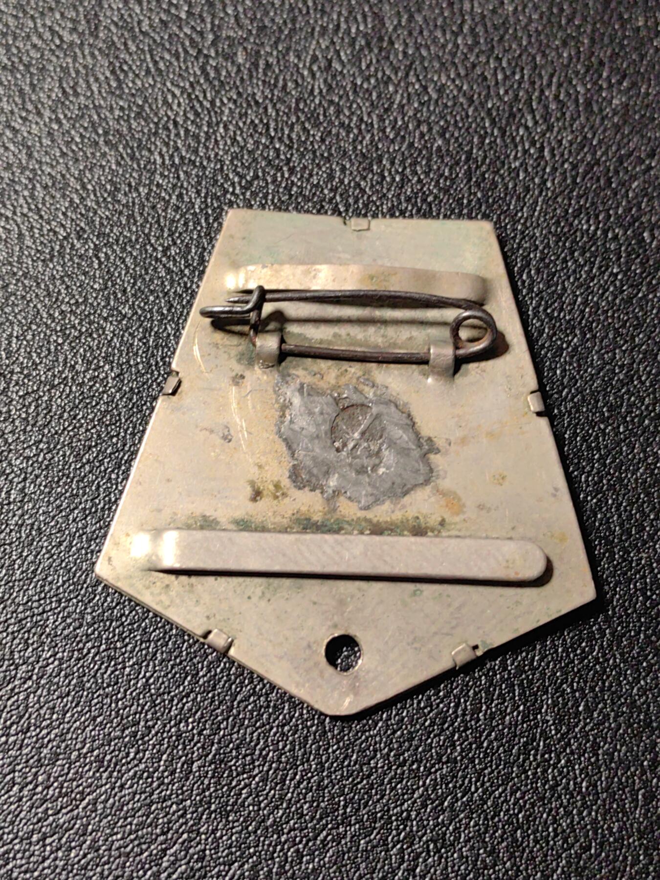 靖甫拍卖新拍第一场 苏联二爪钢挂