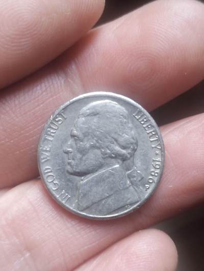 小小小钱币 - 1986年五美分。