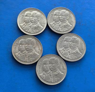 外国优质老铜币高银银币，周六九点倒数截拍，满百包邮，持续收拍 - 泰国纪念币5个