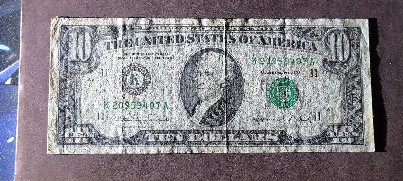 【日月同辉 第1场】元旦首场 无买家佣金 世界钱币 银币 1988年10美元