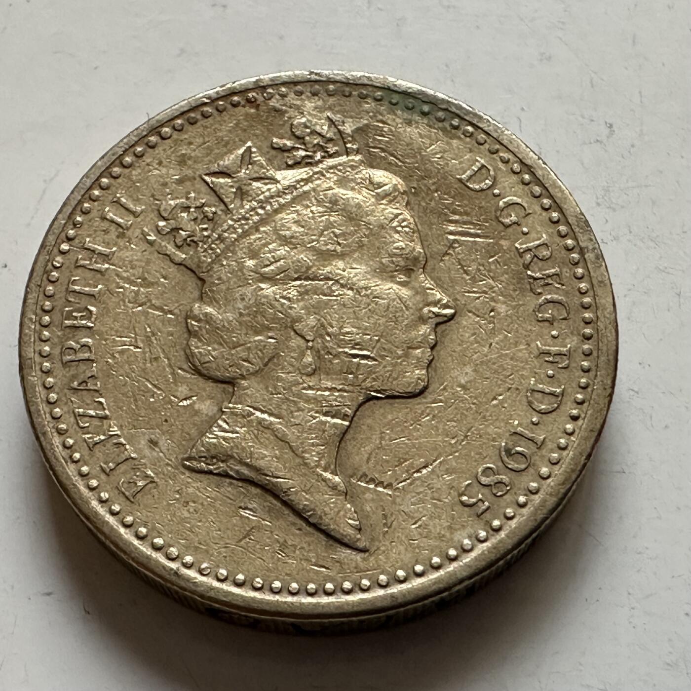 🌹外币初藏🌹🐯2026年第1场  每周二四六晚8️⃣点 接代拍 英国1985年一英镑