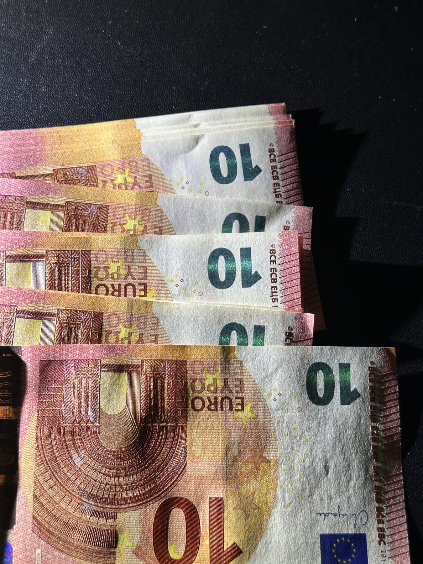 《外钞收藏家》第五百九十八期（2026年新年第一场）（本平台长期征集拍品、欢迎藏友们联系合作）