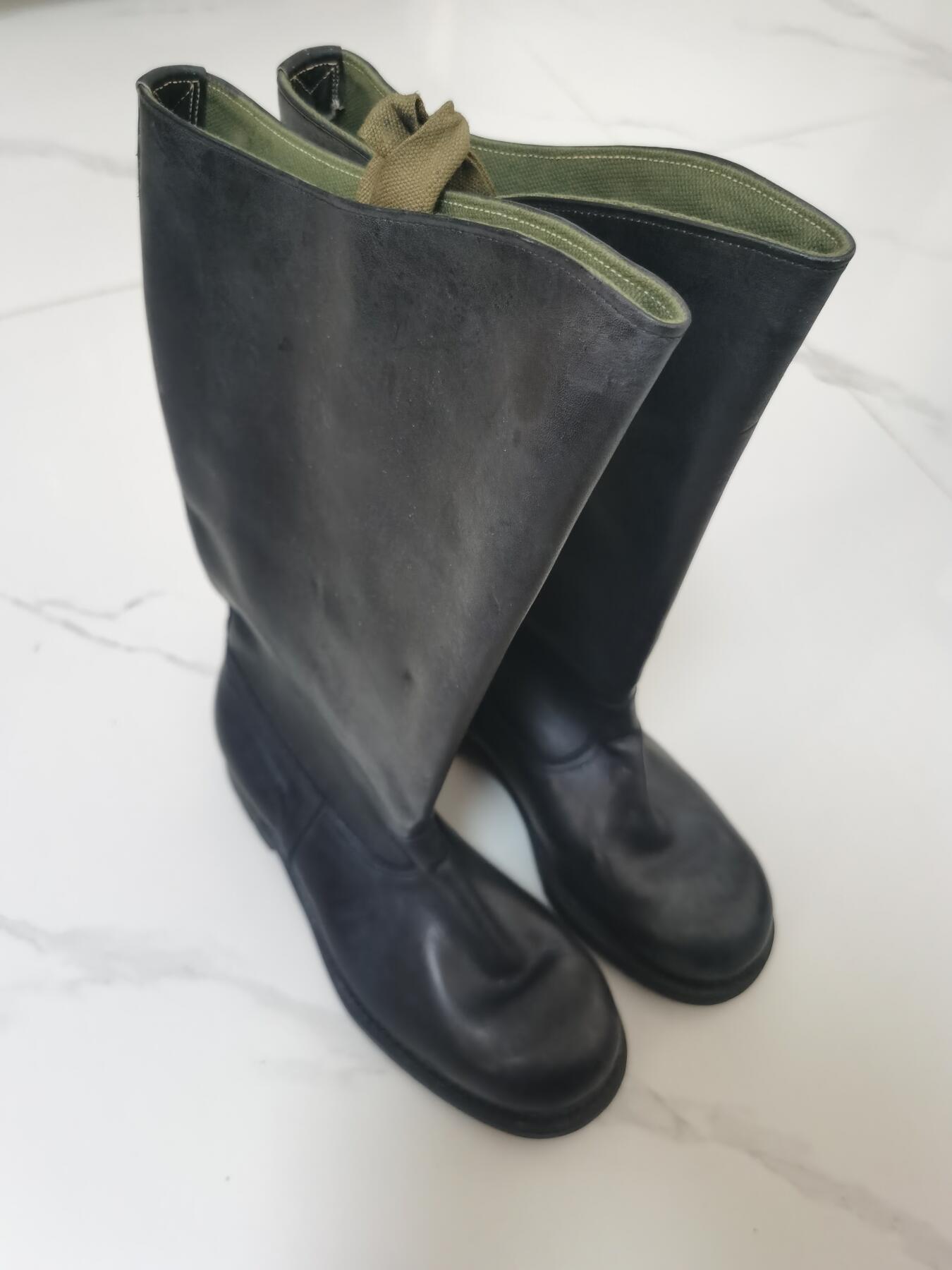 靖甫拍卖新拍第一场 苏联坦克兵马靴一双 约41码 全新库存