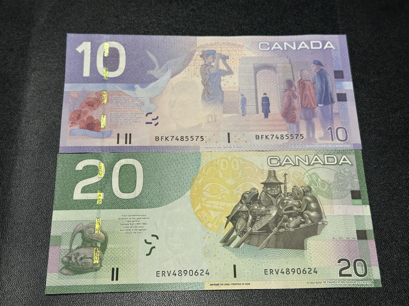 《外钞收藏家》第五百九十八期（2026年新年第一场）（本平台长期征集拍品、欢迎藏友们联系合作） 加拿大旅版10加元近全新+20加元非全新