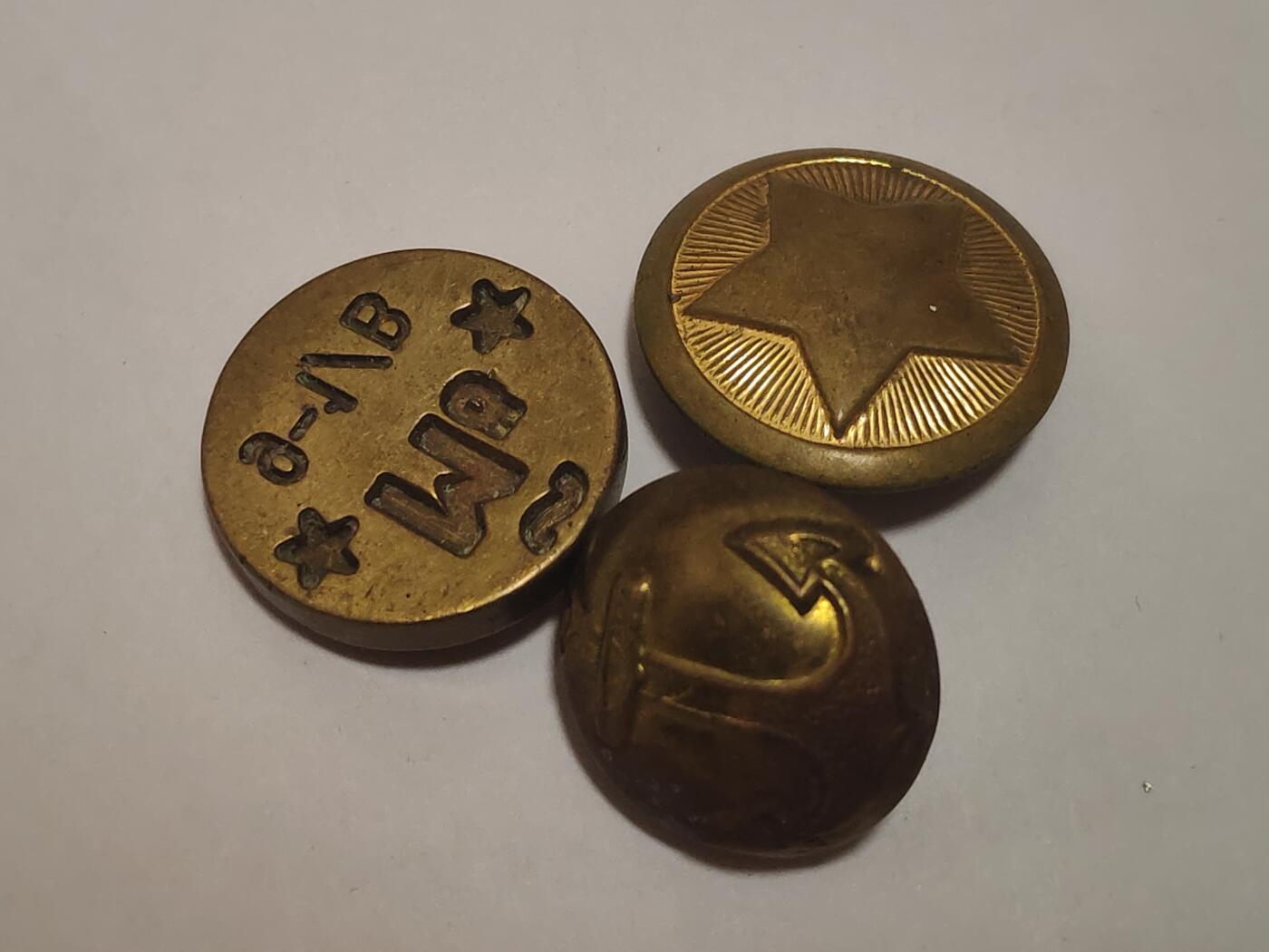 韵星假日拍卖第三十四期 -- Rimey Holidays Auction 34 扣子一组