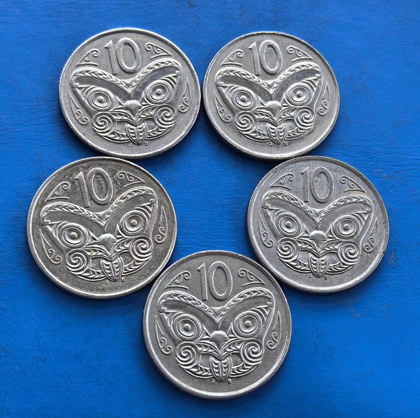 外国优质老铜币高银银币，周六九点倒数截拍，满百包邮，持续收拍 新西兰面具10分5个