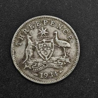 【淘币小摊】实时拍第八百三十八拍   散币银币场   满百包邮可预留二周 每周一统一发货   - 澳大利亚1934年乔治五世3便士银币参考银价25