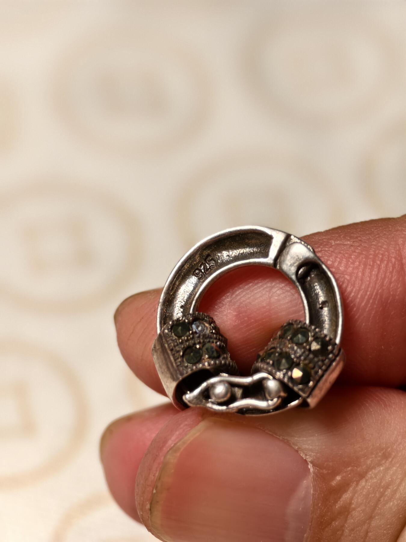 抚柳草堂-第五期章牌钱币（元旦欢庆场） 奖章勋章限时免佣 满百包邮 放漏专场 20世纪意大利银项链一条 打标925 长40cm左右 重10g品相如图