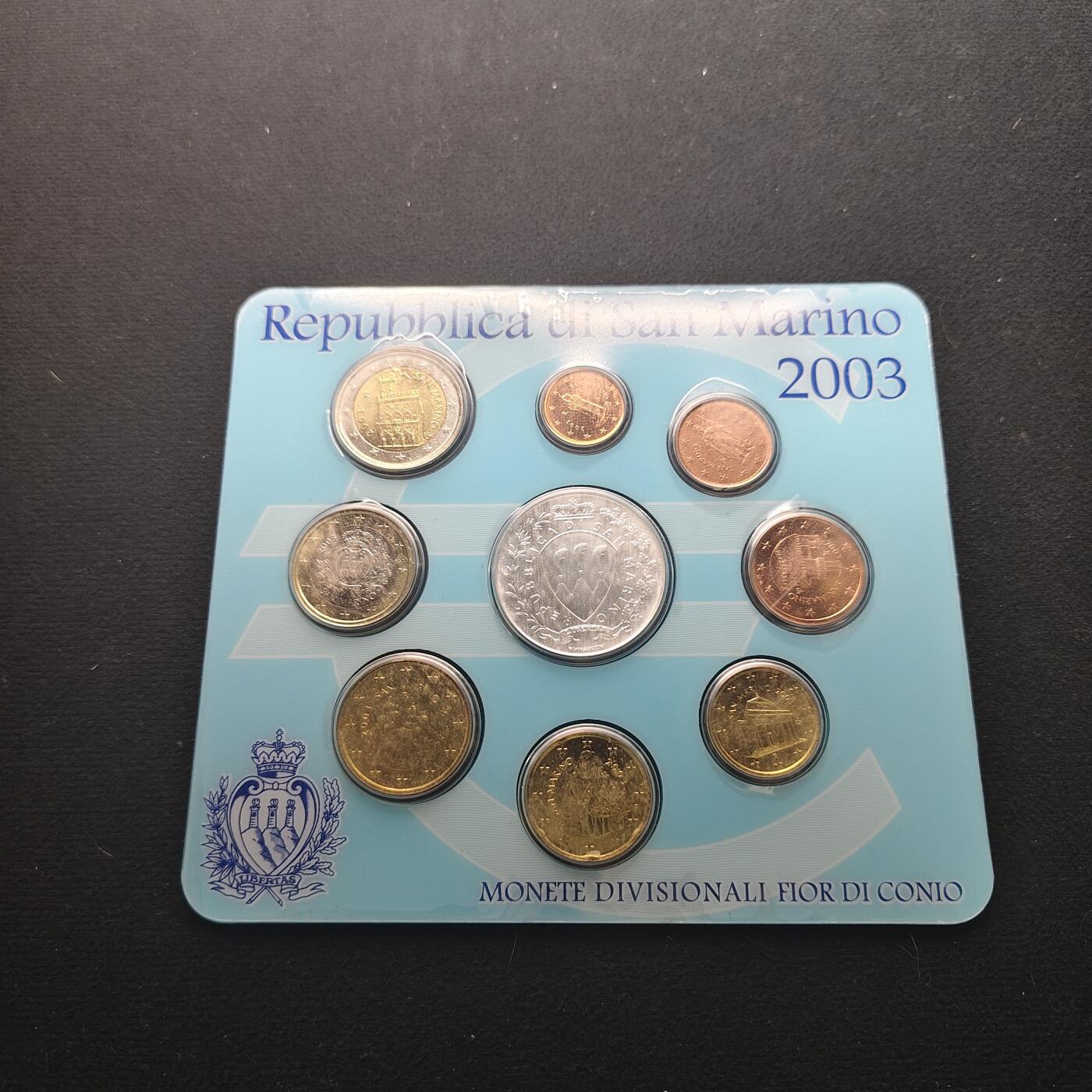 【全场包邮】纯粹捡漏拍491场（免费代拍第28场） 圣马力诺2003年官方封装套币-含5欧元独立宽容自由（32毫米18克）纪念银币