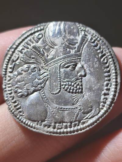 典藏极美品！波斯萨珊 - 沙普尔一世1德拉克马银币 公元240–272年，非常著名的君主，个人认为这个头像非常帅气了，有一种非凡的气势