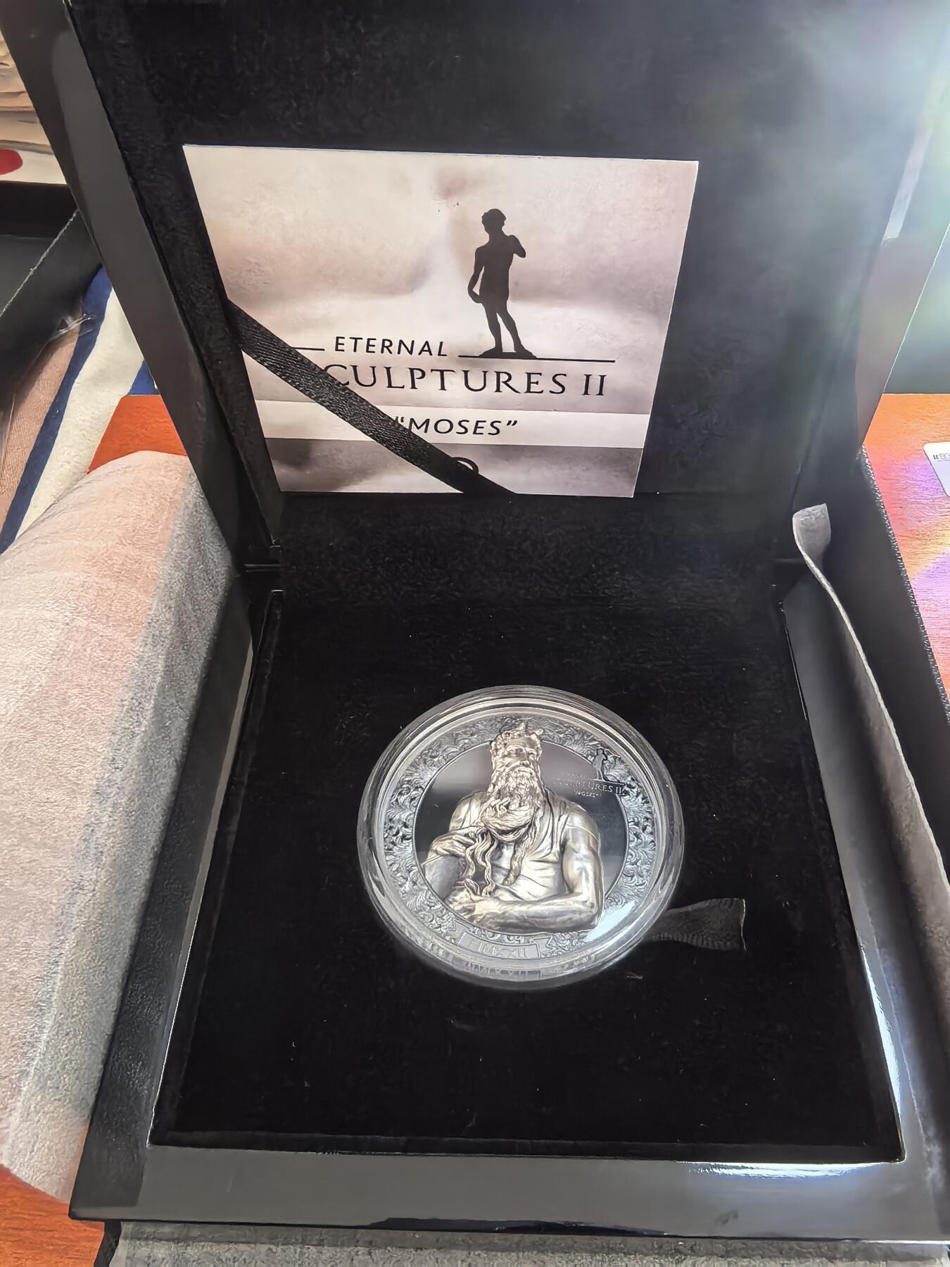 长老汇蛇年精选第九十场拍卖 2022帕劳永恒的雕塑之摩西（米开朗基罗作品）20元超高浮雕彩色精制银币，3盎司999银，盒证全，499枚