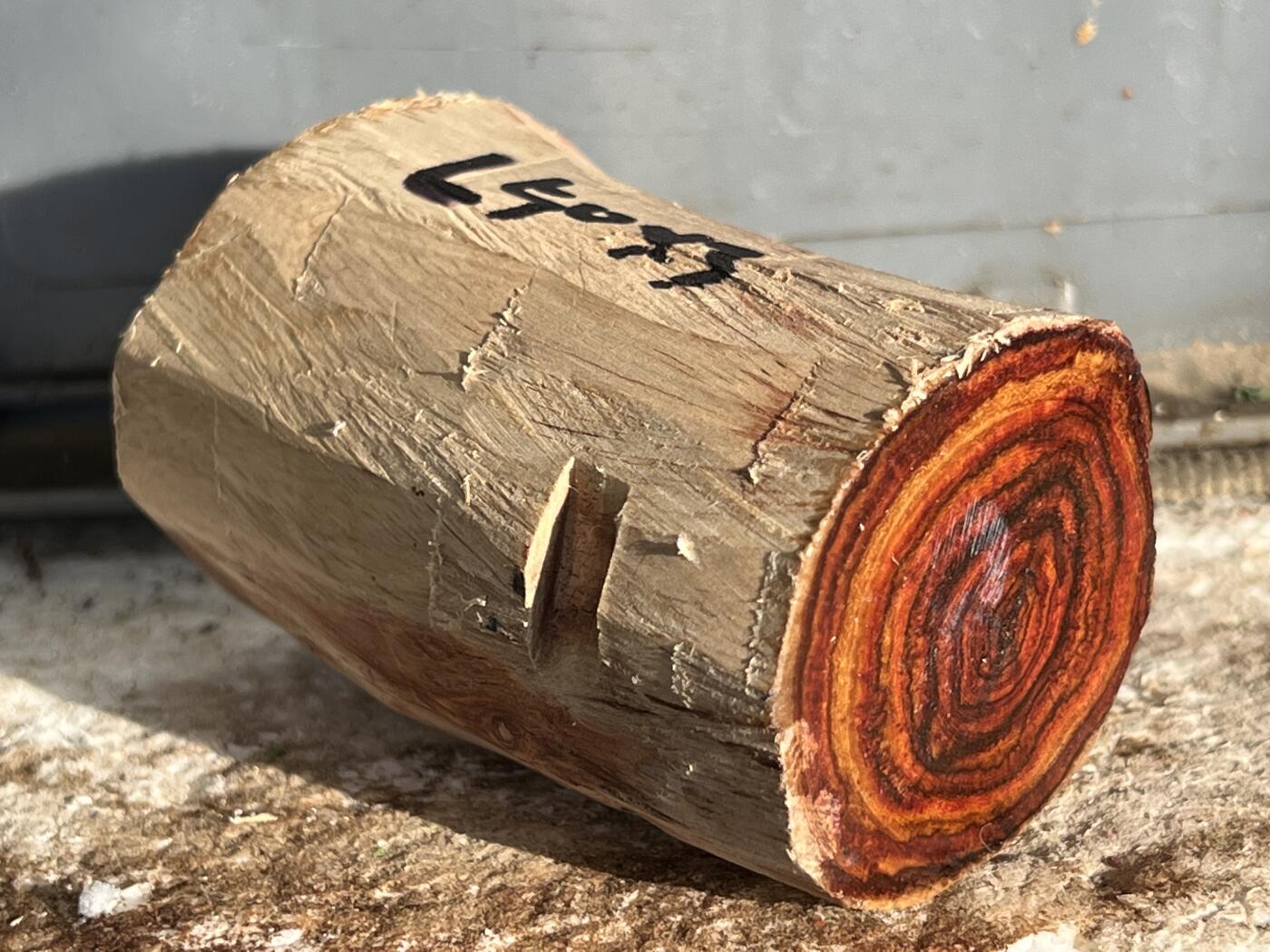 零元拍：  L50-3 海南黄花梨原料。78/45/53MM