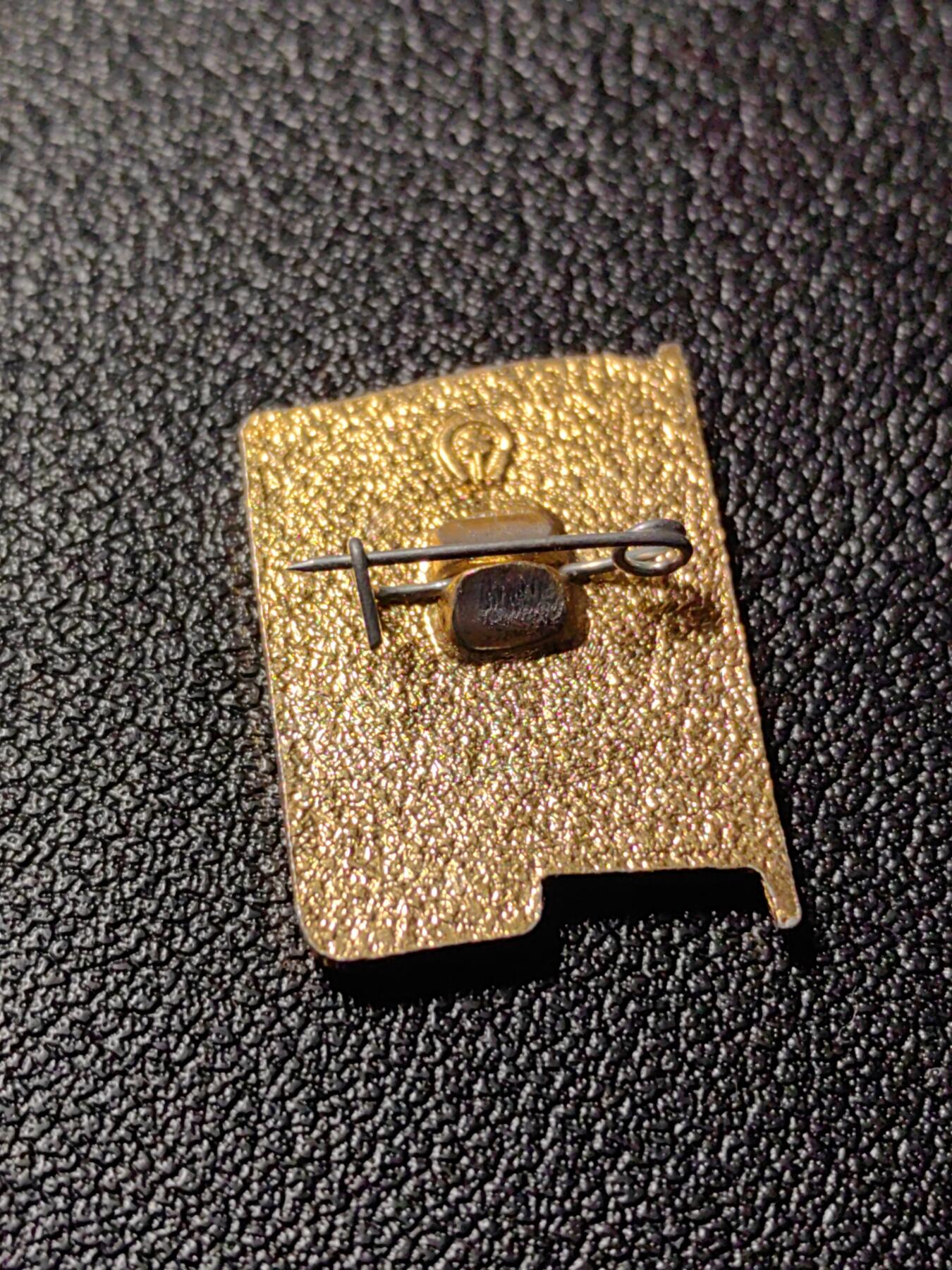 靖甫拍卖新拍第一场 苏联乌克兰市级苏维埃代表证章