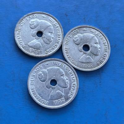 外国优质老铜币高银银币，周六九点倒数截拍，满百包邮，持续收拍 - 老挝1952年10分3个
