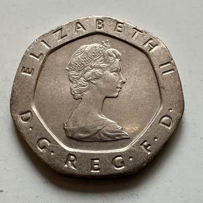 🌹外币初藏🌹🐯2026年第1场  每周二四六晚8️⃣点 接代拍 英国1982年20便士 全新