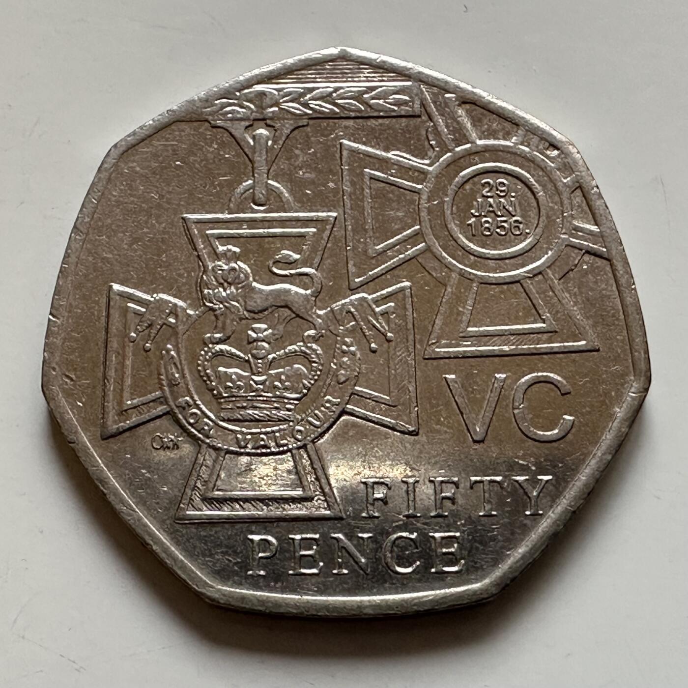 🌹外币初藏🌹🐯2026年第1场  每周二四六晚8️⃣点 接代拍 英国2006年50便士纪念币 b