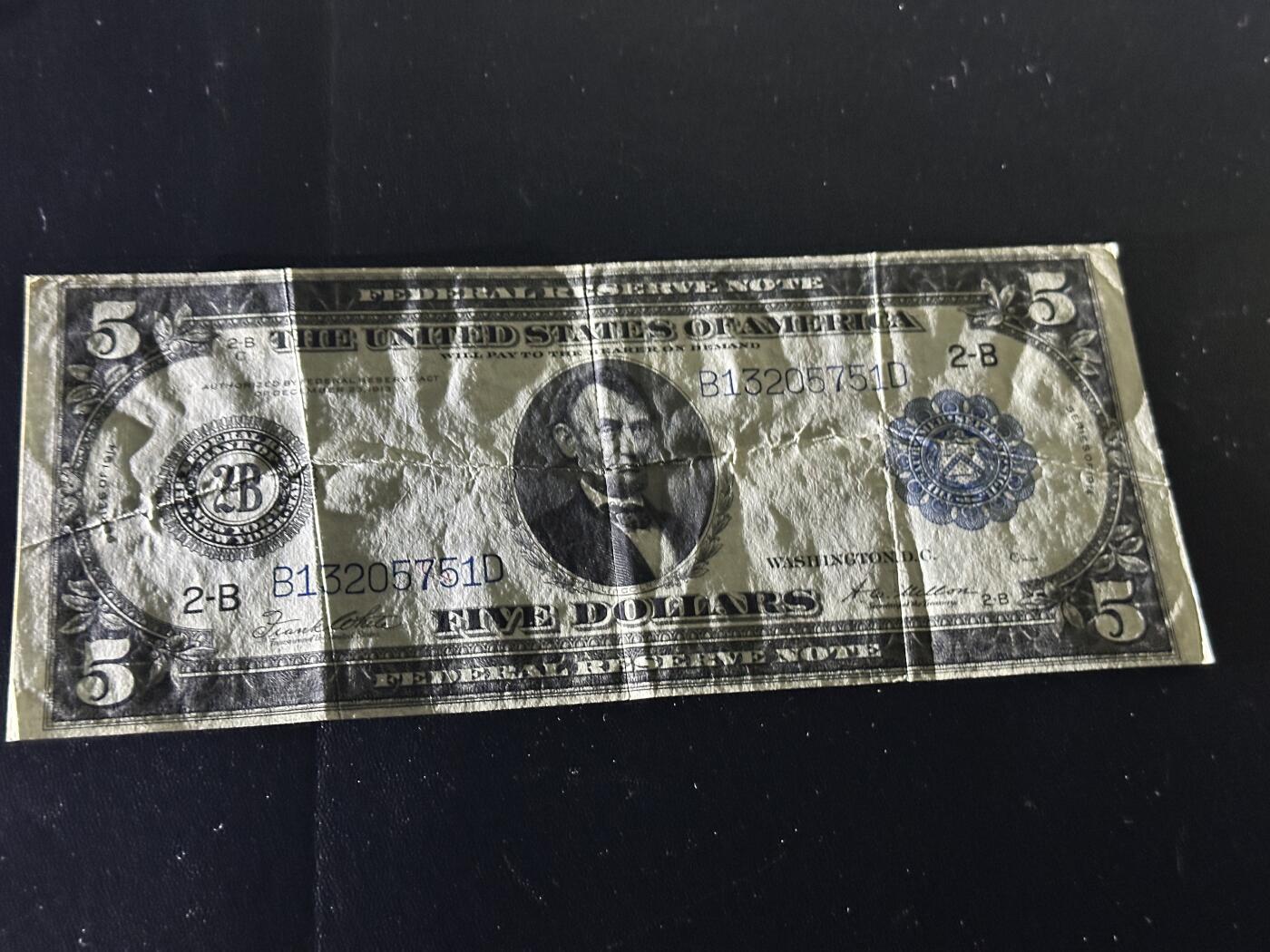 《外钞收藏家》第五百九十八期（2026年新年第一场）（本平台长期征集拍品、欢迎藏友们联系合作） 1913年美国5美元 大尺寸版 非全新 品相如图 尾751