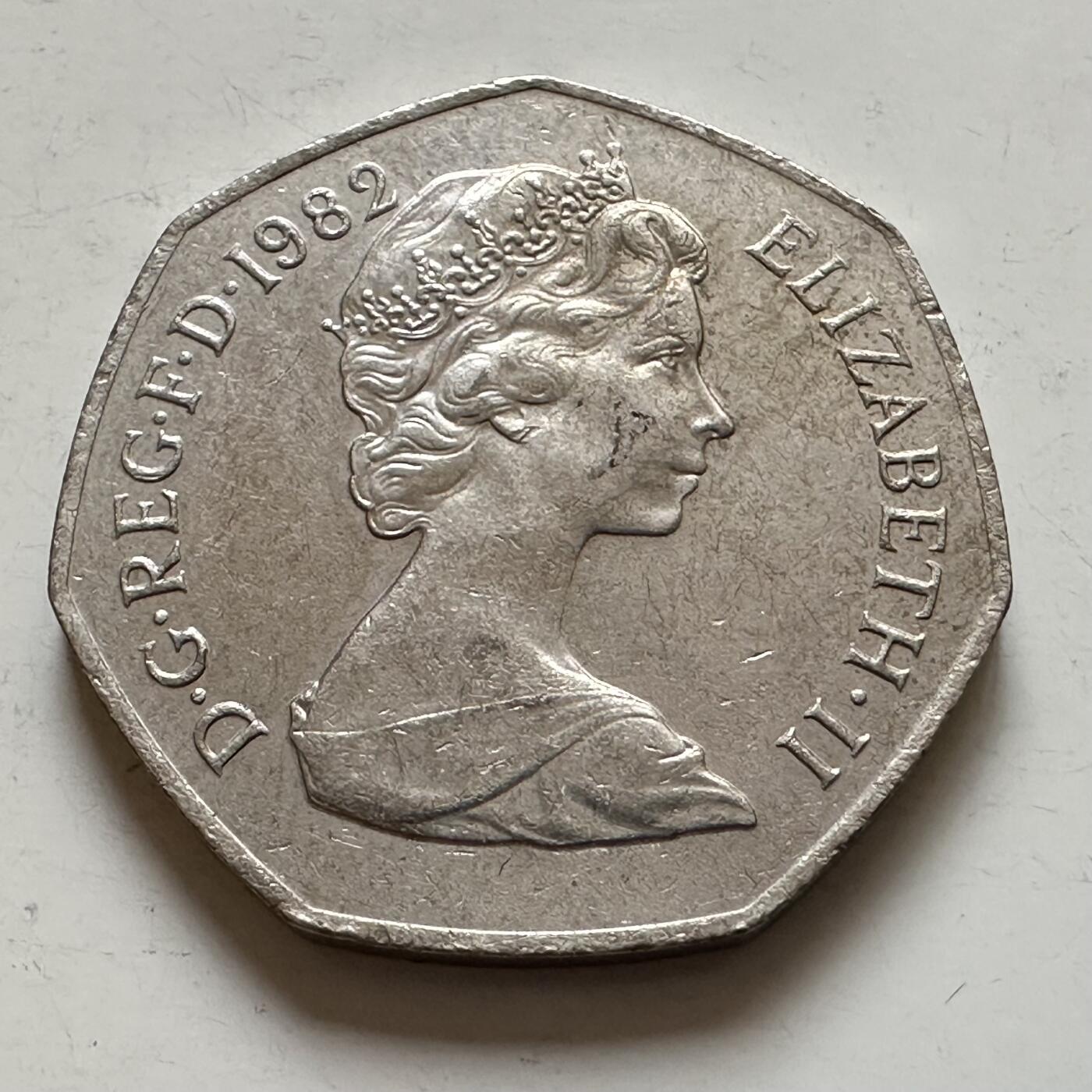 🌹外币初藏🌹🐯2026年第1场  每周二四六晚8️⃣点 接代拍 英国1982年50便士