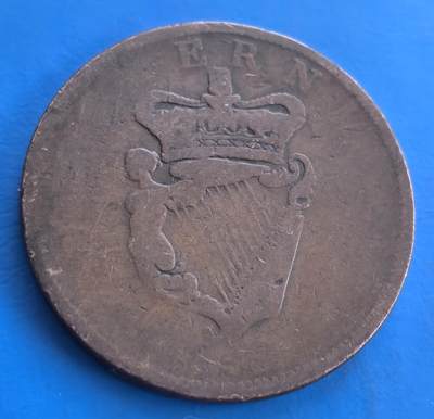 外国优质老铜币高银银币，周六九点倒数截拍，满百包邮，持续收拍 - 爱尔兰19 世纪乔治四世时期一便士直径33.8mm，16克铜币，正面君主像、背面爱尔兰竖琴纹章。虽磨损，仍见证英爱货币关联，老包浆藏岁月痕迹。属英国君主制货币遗存，为研究 19 世纪币制、英爱历史的实物标本，承载百年王权与地域文化交融印记 。