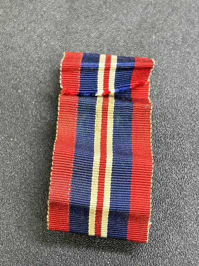 西秦中古拍卖第七十一期 - 英国二战战争奖章绶带