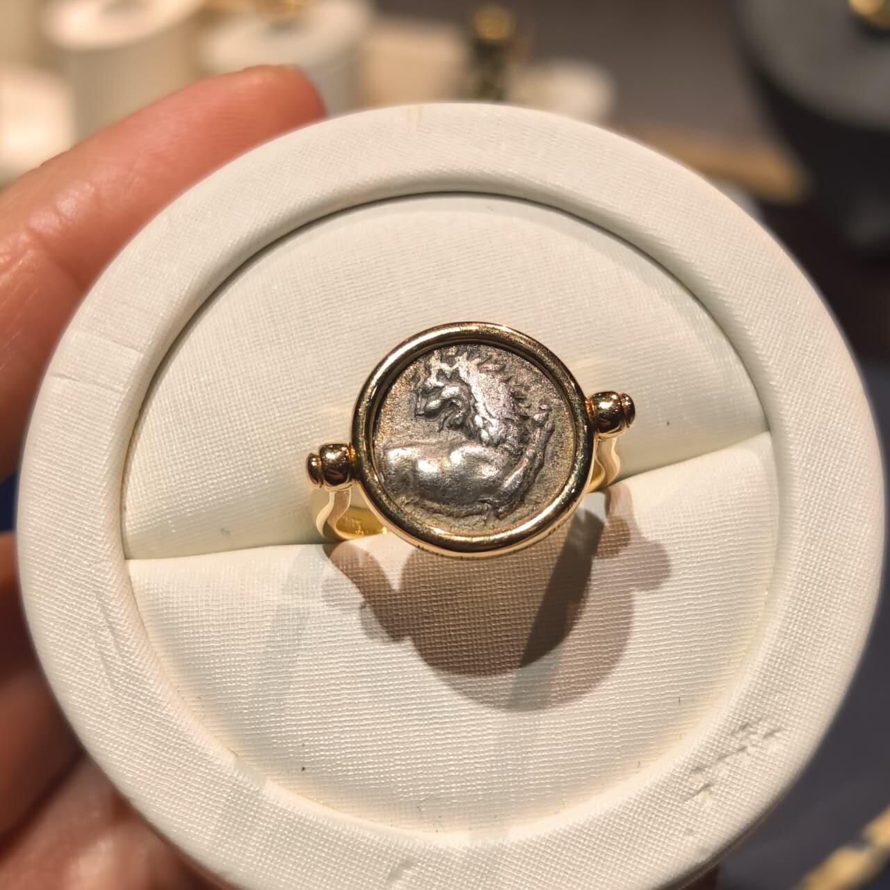 古希腊回首狮古币戒指
