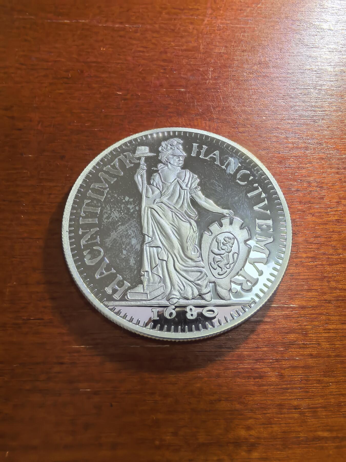 长老汇蛇年精选第九十场拍卖 1680荷兰1古尔登复刻精制银币，1盎司925银，45MM，不带证书