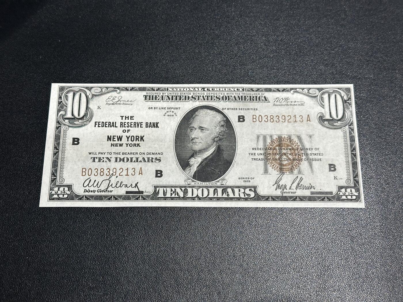 《外钞收藏家》第五百九十八期（2026年新年第一场）（本平台长期征集拍品、欢迎藏友们联系合作） 1929年美国国民银行券10元  橙色库印 非全新 品相如图 无47