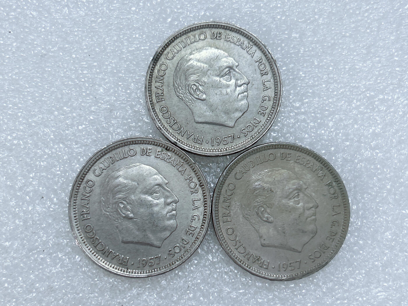 第一海外回流一元起拍收藏 散集专场  第285期 西班牙50比塞塔硬币 3枚 带光品