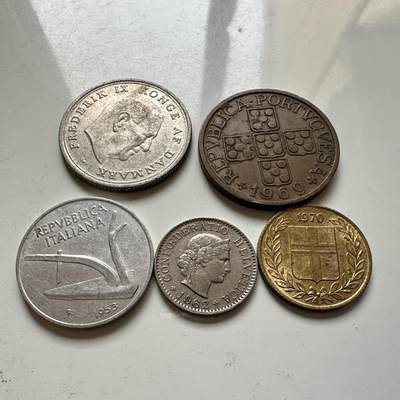 🌹外币初藏🌹🐯2026年第1场  每周二四六晚8️⃣点 接代拍 - 散币5枚