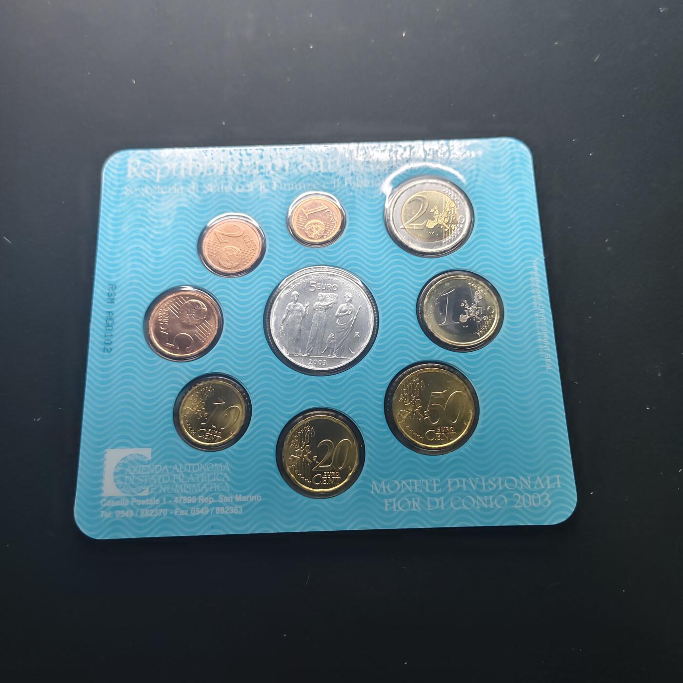 【全场包邮】纯粹捡漏拍491场（免费代拍第28场） 圣马力诺2003年官方封装套币-含5欧元独立宽容自由（32毫米18克）纪念银币