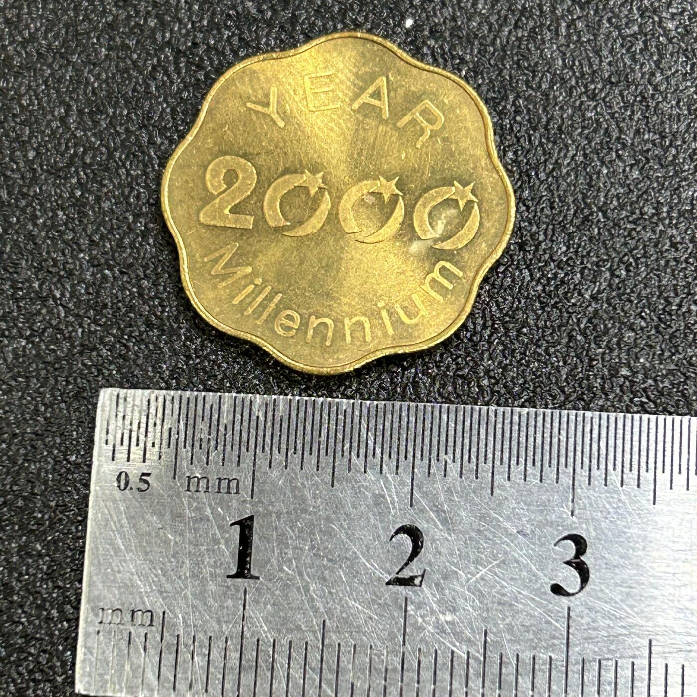 西秦中古拍卖第七十二期 日本造币局 2000年龙年生肖纪念章