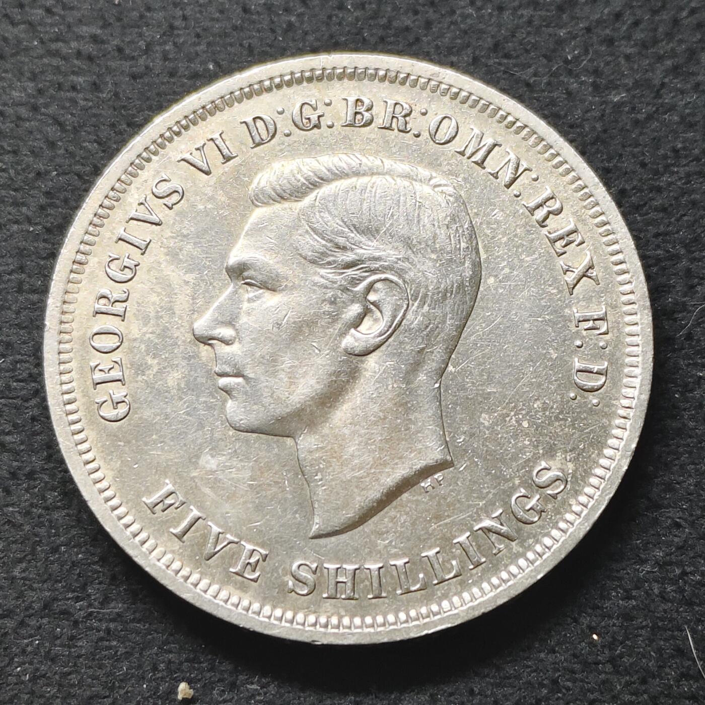 【全场包邮】纯粹捡漏拍490场（免费代拍第27场） 英国1951年乔治六世5先令最后的马剑克朗型纪念币