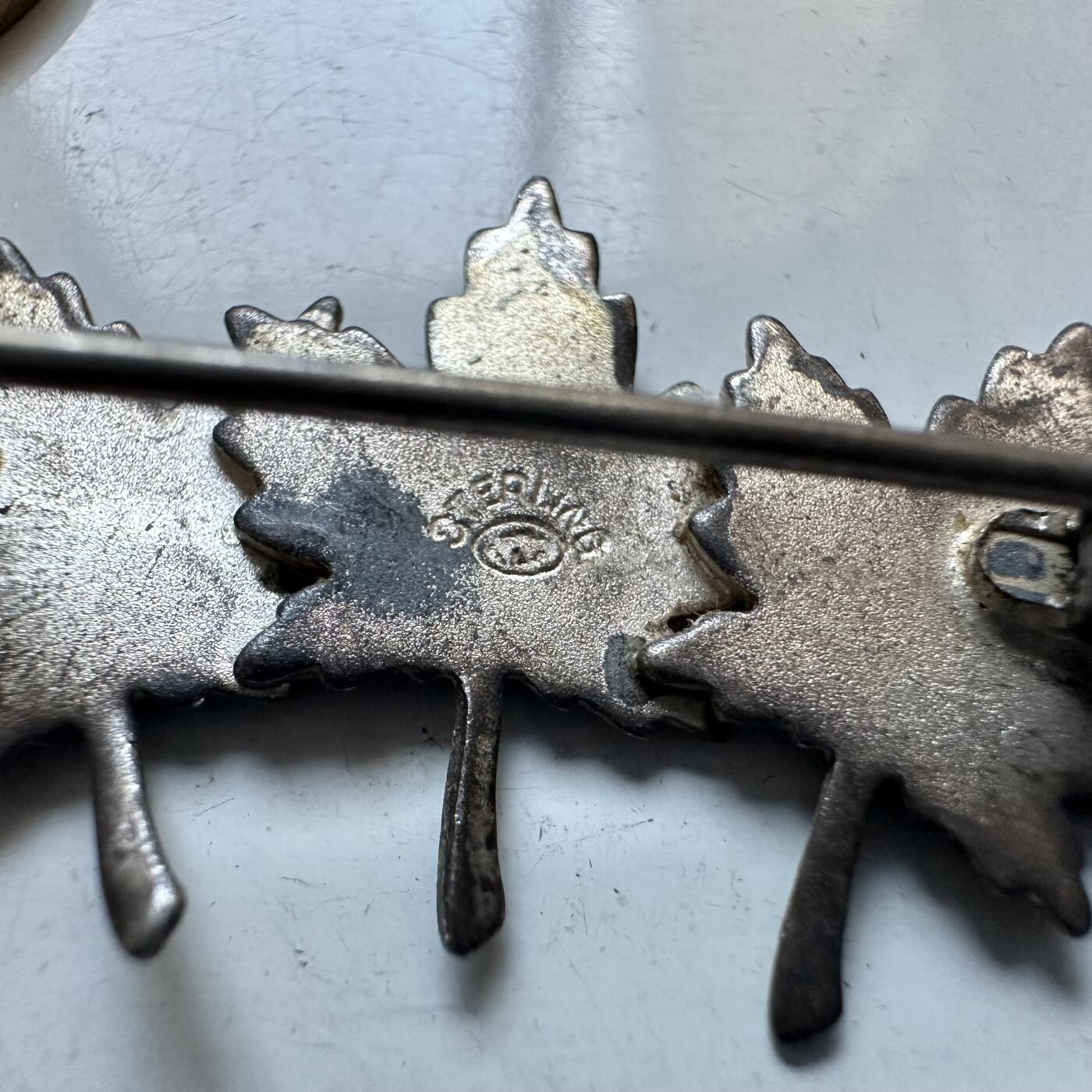 🌹外币初藏🌹🐯2026年第1场  每周二四六晚8️⃣点 接代拍 枫叶胸针