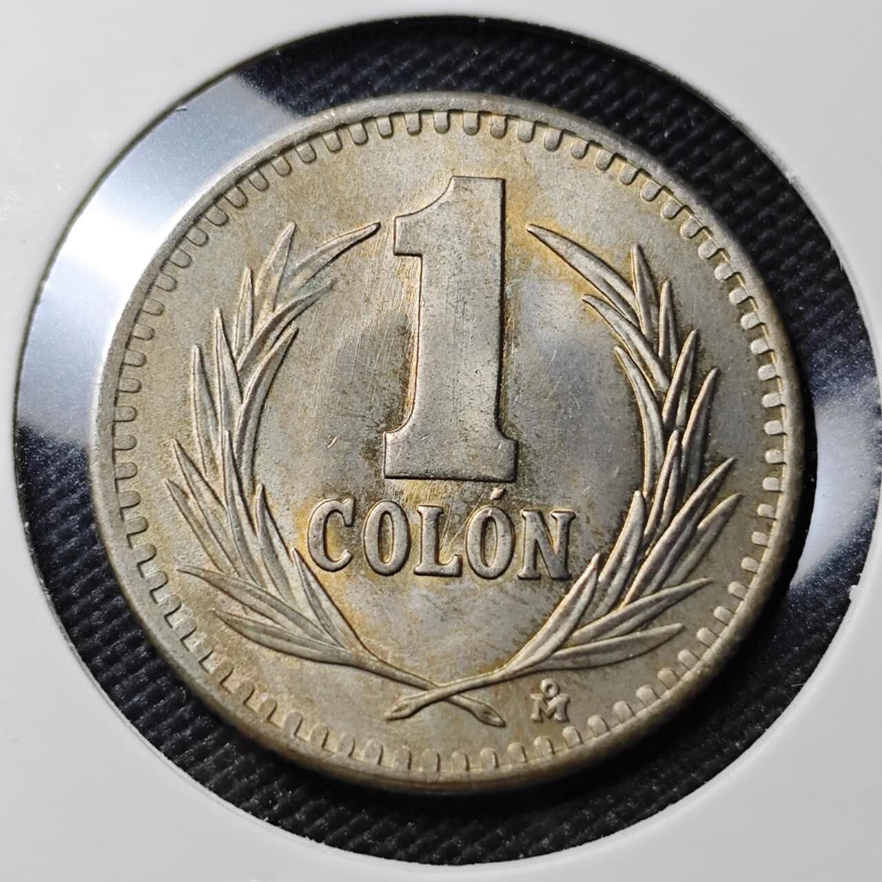 KK钱币收藏小铺 《套币 好品/批量散币专场》  2月预留时间 周末发货  1985萨尔瓦多1科朗 好品