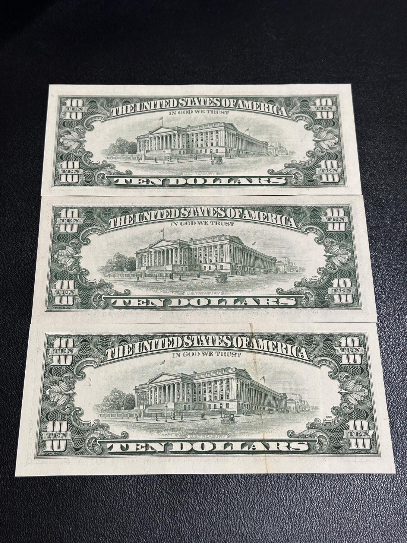 《外钞收藏家》第五百九十八期（2026年新年第一场）（本平台长期征集拍品、欢迎藏友们联系合作） 1995年美国小头版10元AU+85年UNC- +90年背面有胶 3张一起